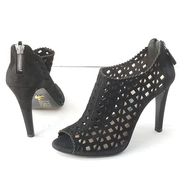 Prada cutout Black booties heels - Picture 3 of 16